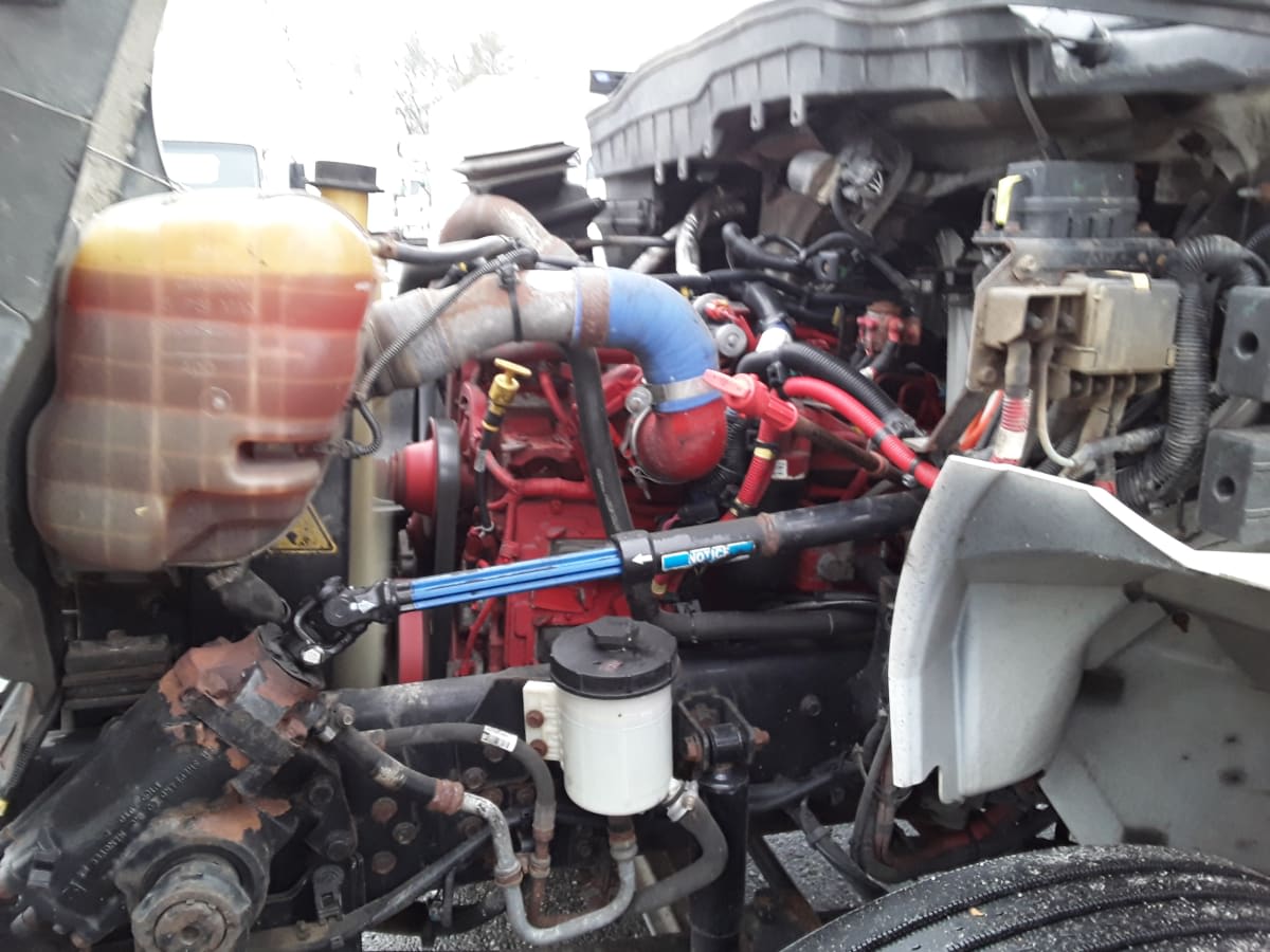 2019 Navistar International 4300 811696