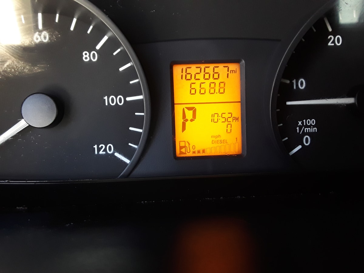 2018 Mercedes-Benz F3CA144 811703