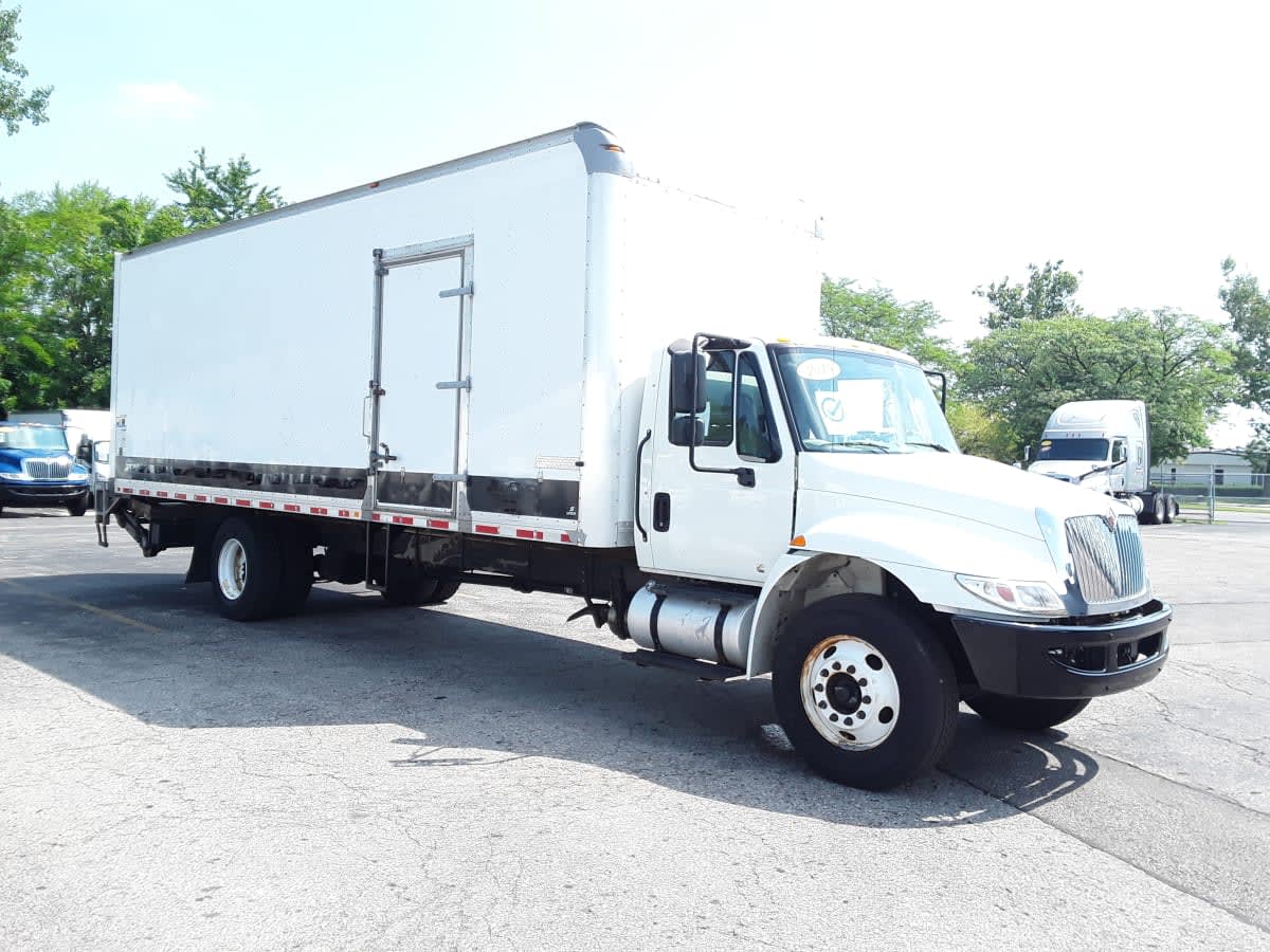 2019 Navistar International 4300 811718