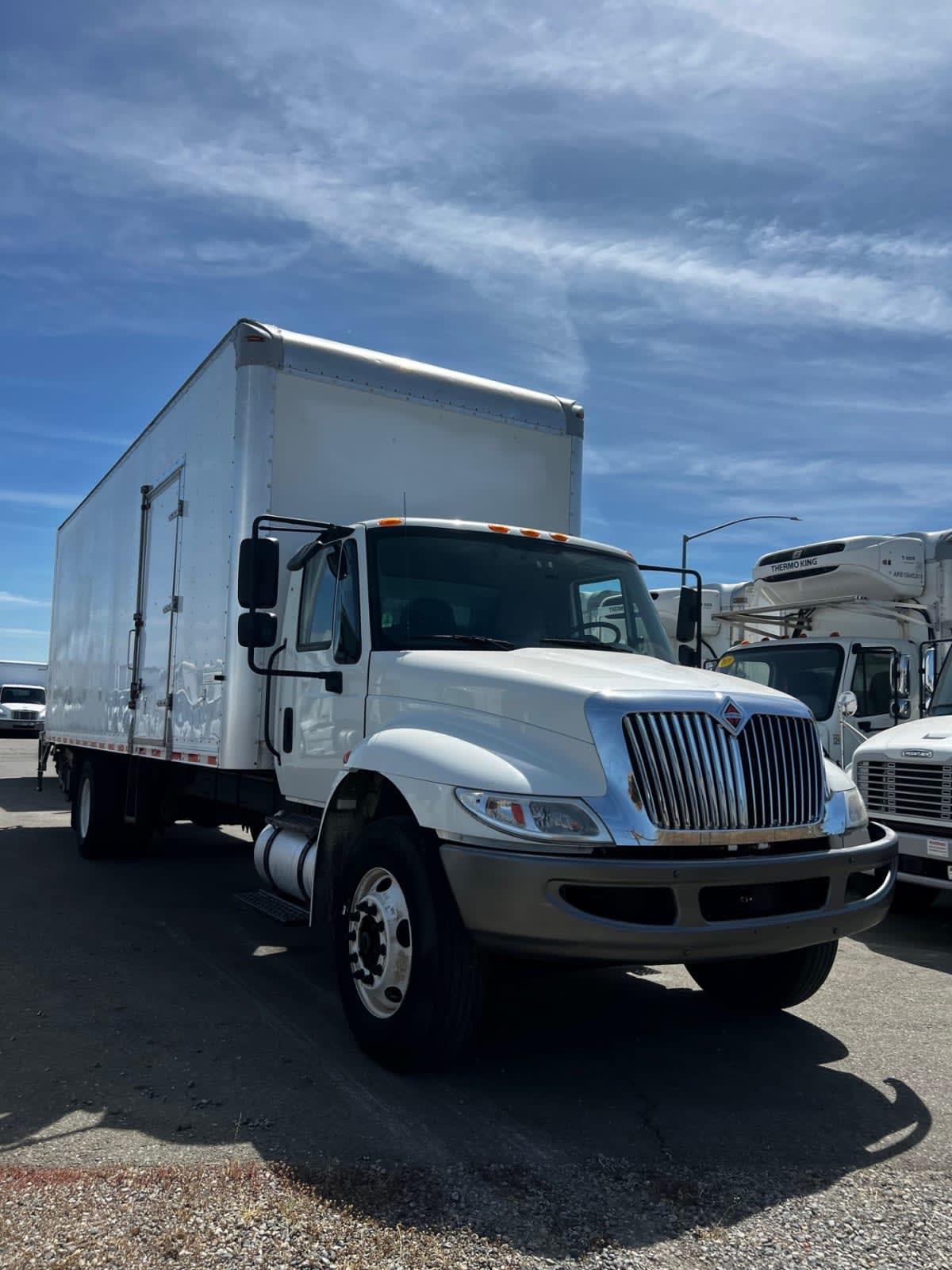 2019 Navistar International 4300 811721
