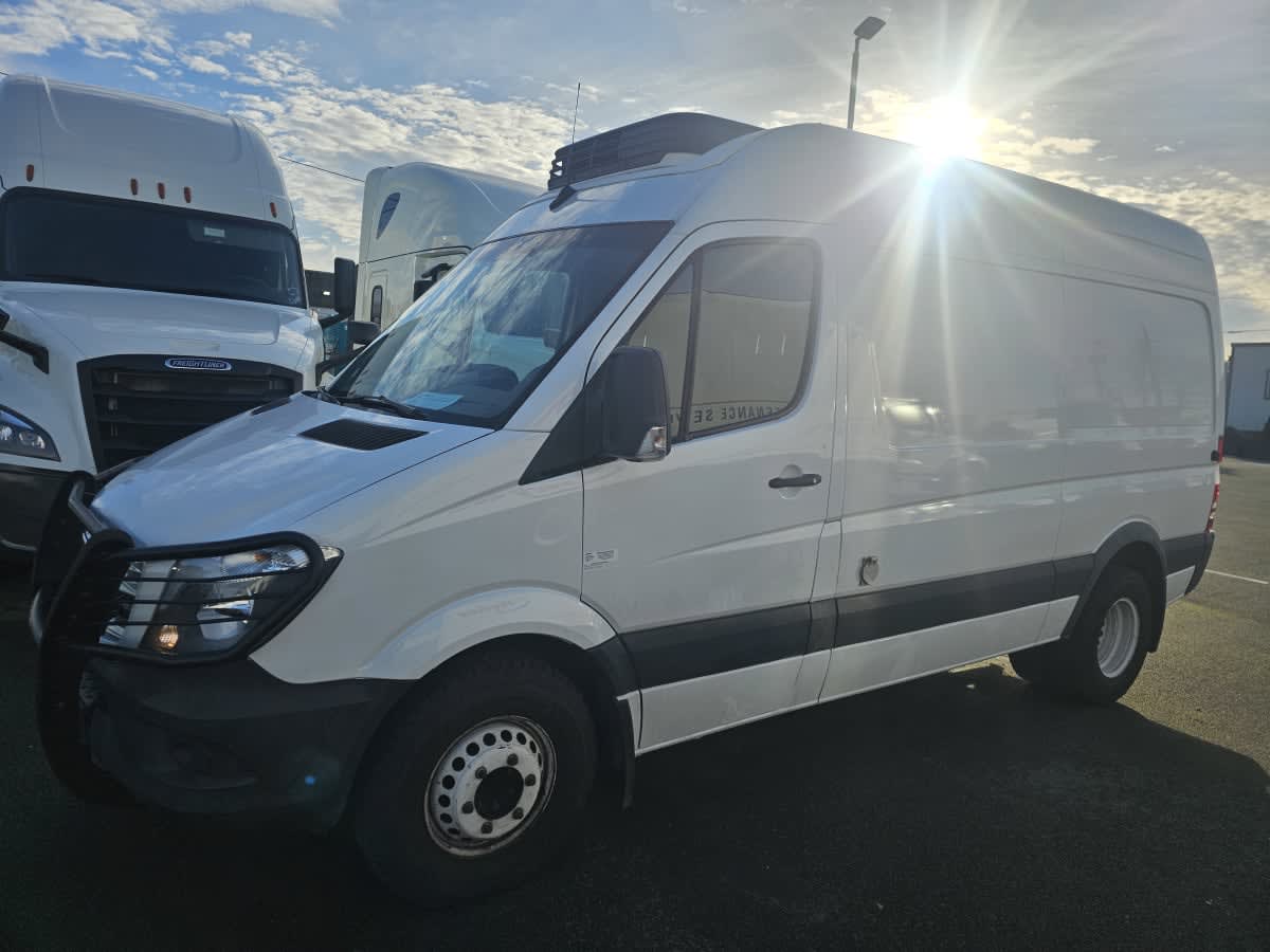 2017 Mercedes-Benz SPRINTER 3500 811756