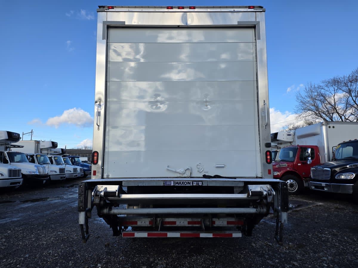 2019 Navistar International 4300 811774