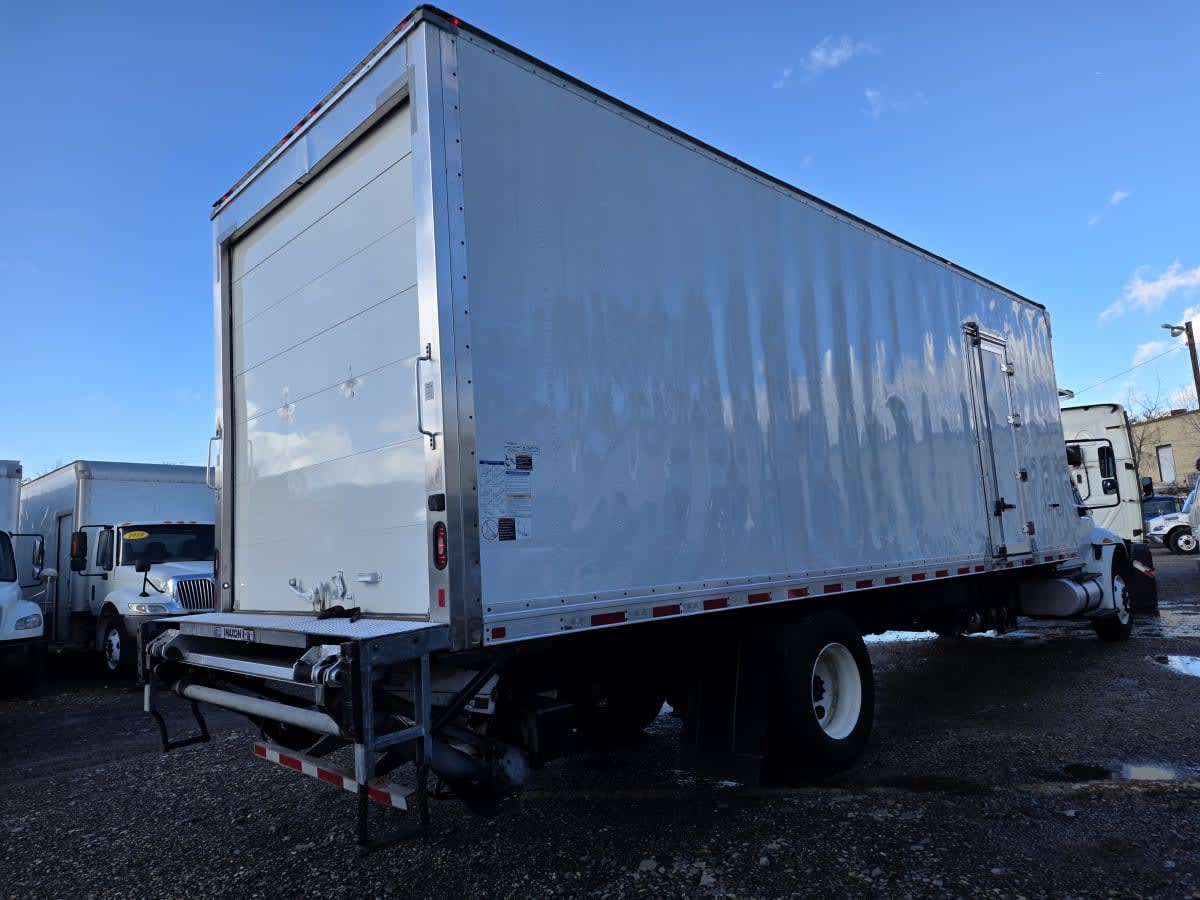 2019 Navistar International 4300 811774