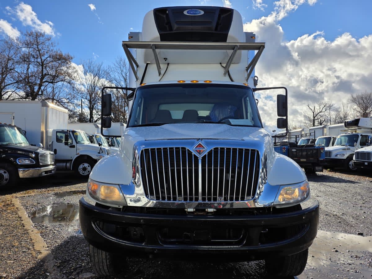 2019 Navistar International 4300 811774