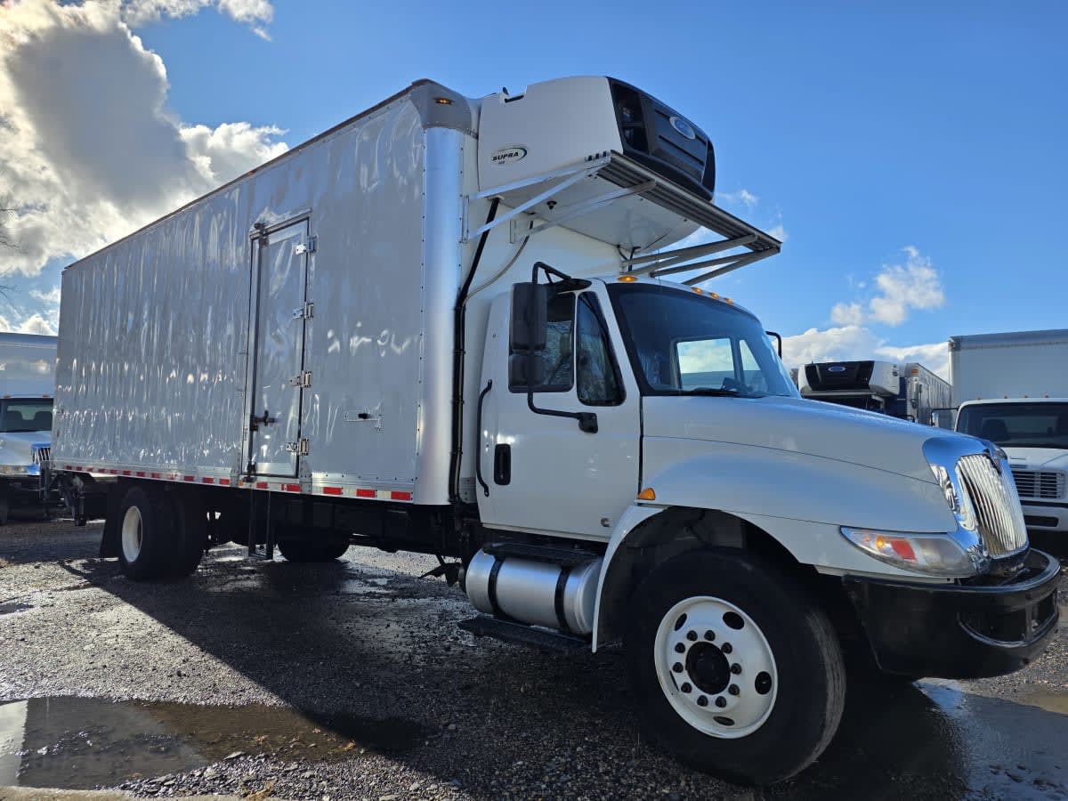 2019 Navistar International 4300 811774