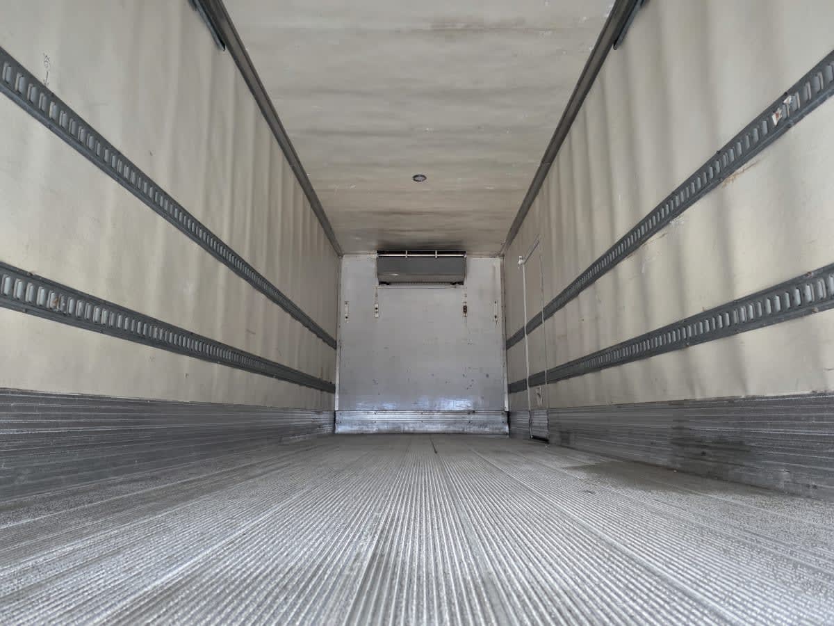 2019 Navistar International 4300 811774