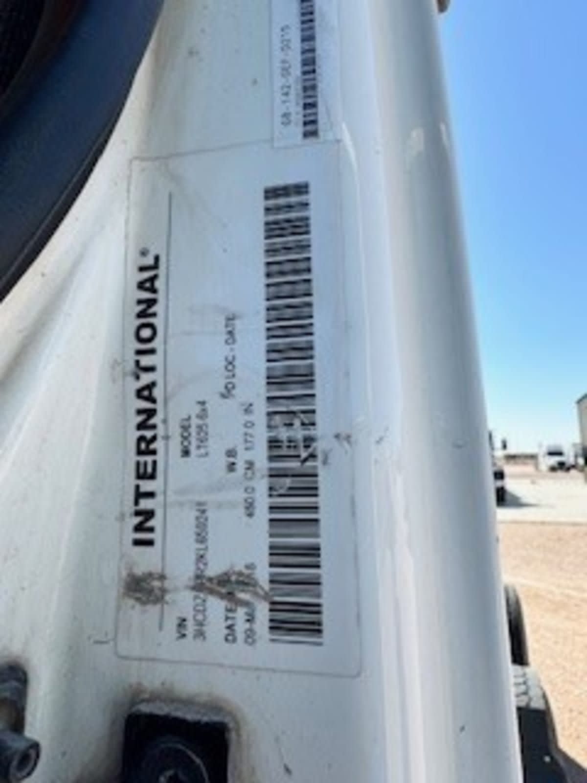 2019 International - image 11