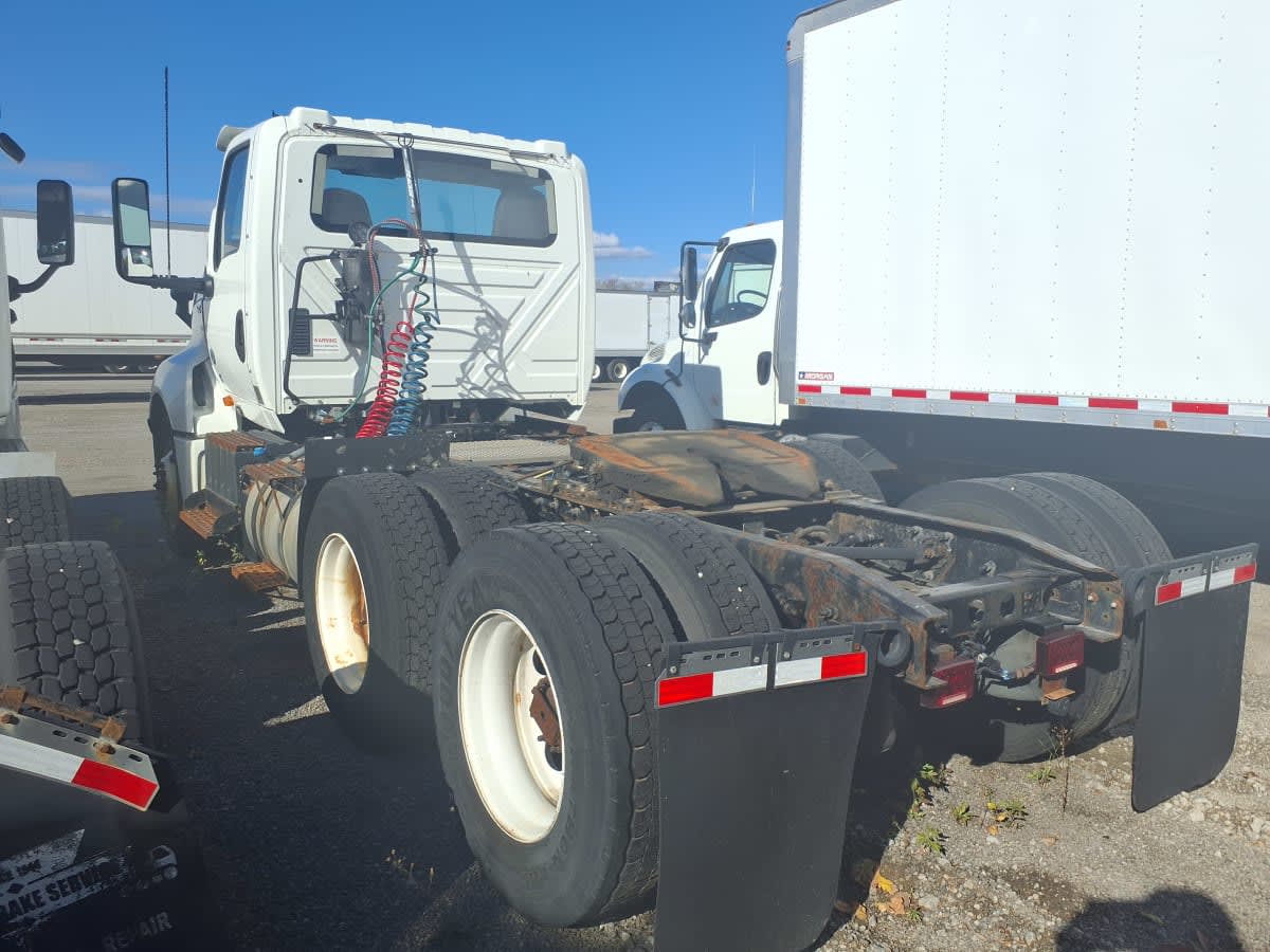 2019 International - image 6