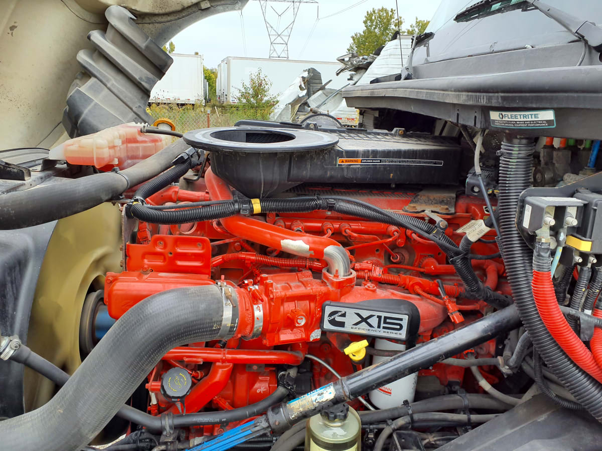 2019 Navistar International LT625 DAYCAB T/A 812193