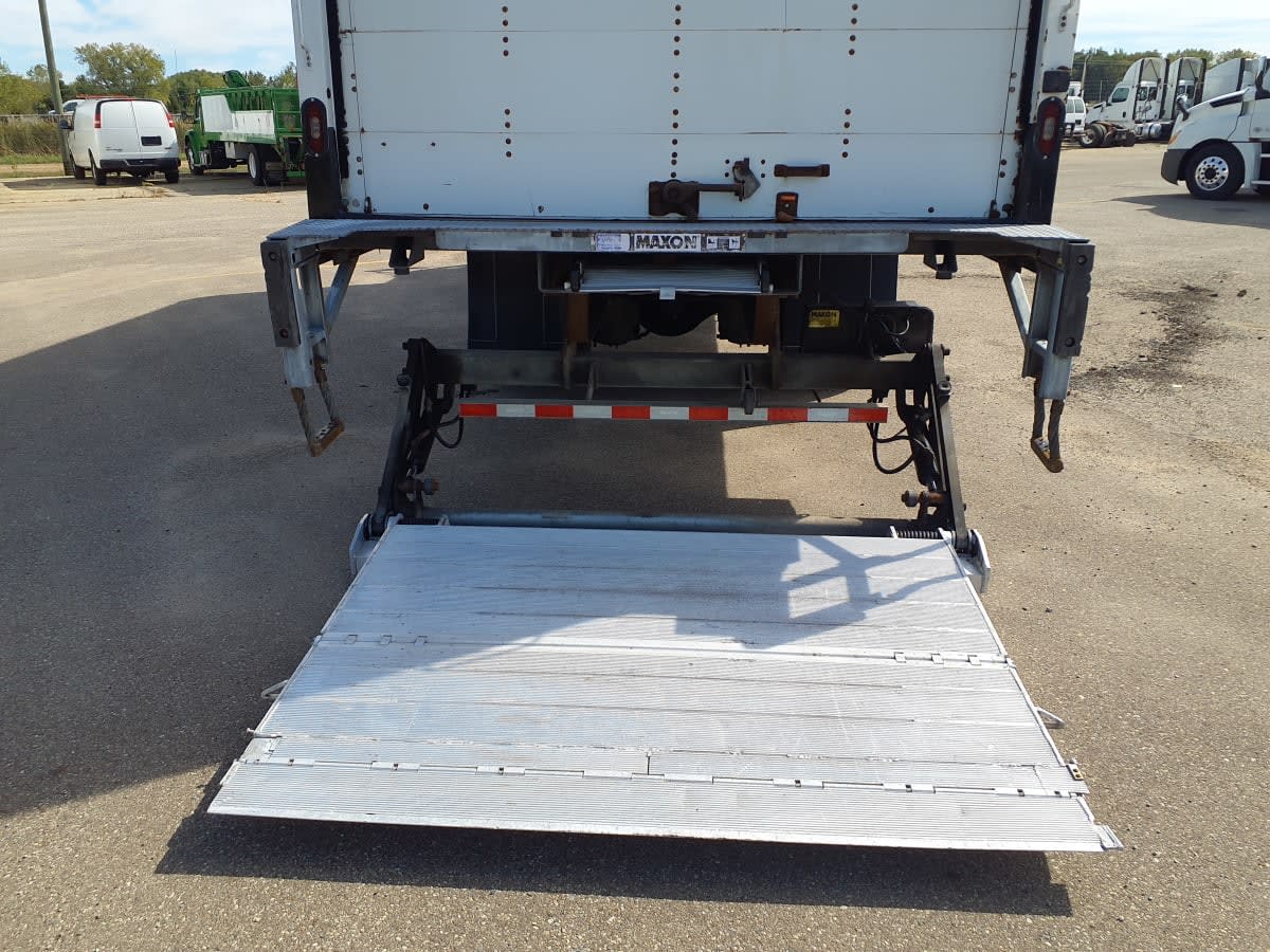 2019 Navistar International 4300 812222