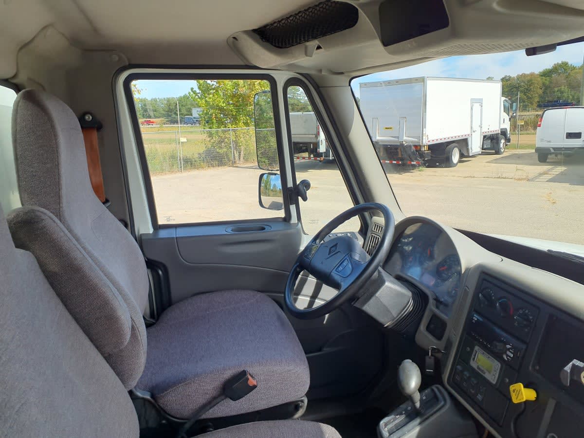 2019 Navistar International 4300 812222