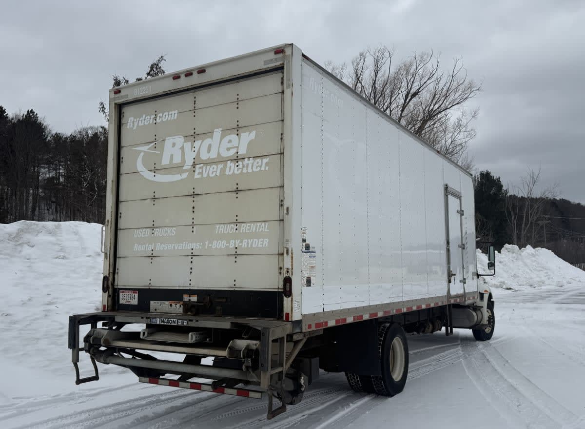 2019 Navistar International 4300 812231