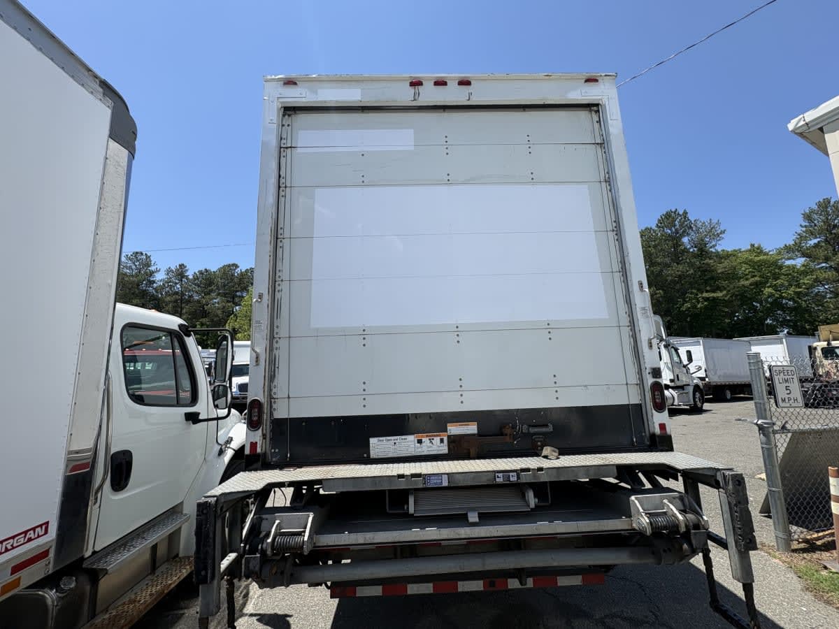 2019 Freightliner/Mercedes M2 106 812236