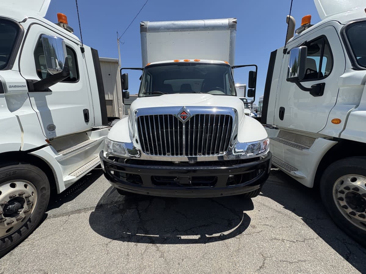 2019 Freightliner/Mercedes M2 106 812236