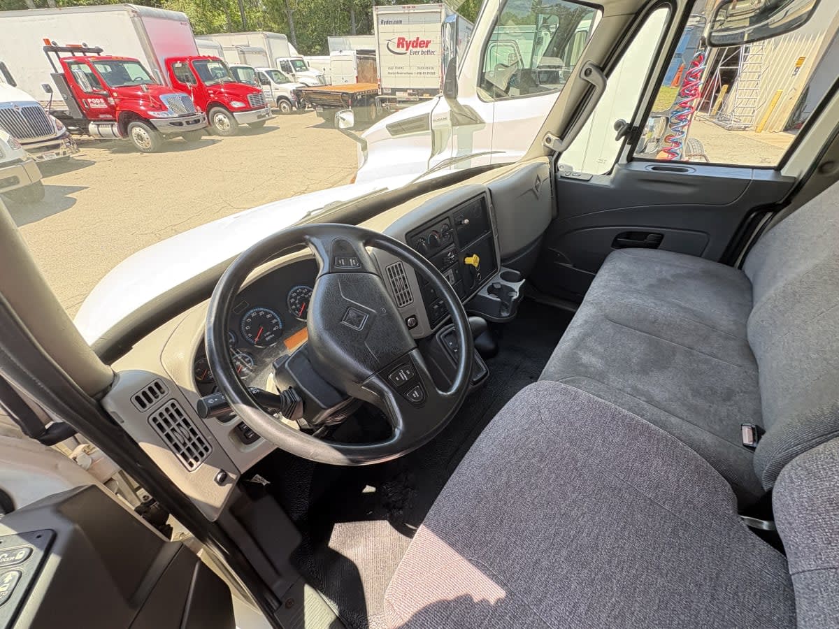 2019 Freightliner/Mercedes M2 106 812236