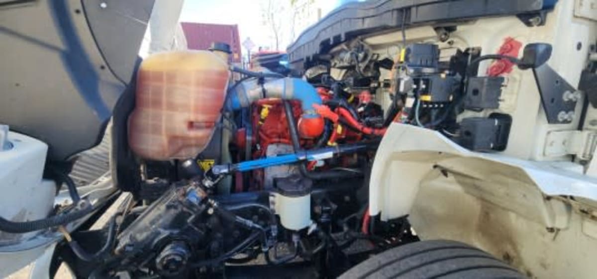 2019 Navistar International 4300 812243