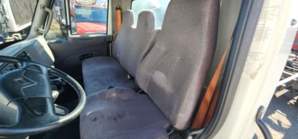 2019 Navistar International 4300 812243