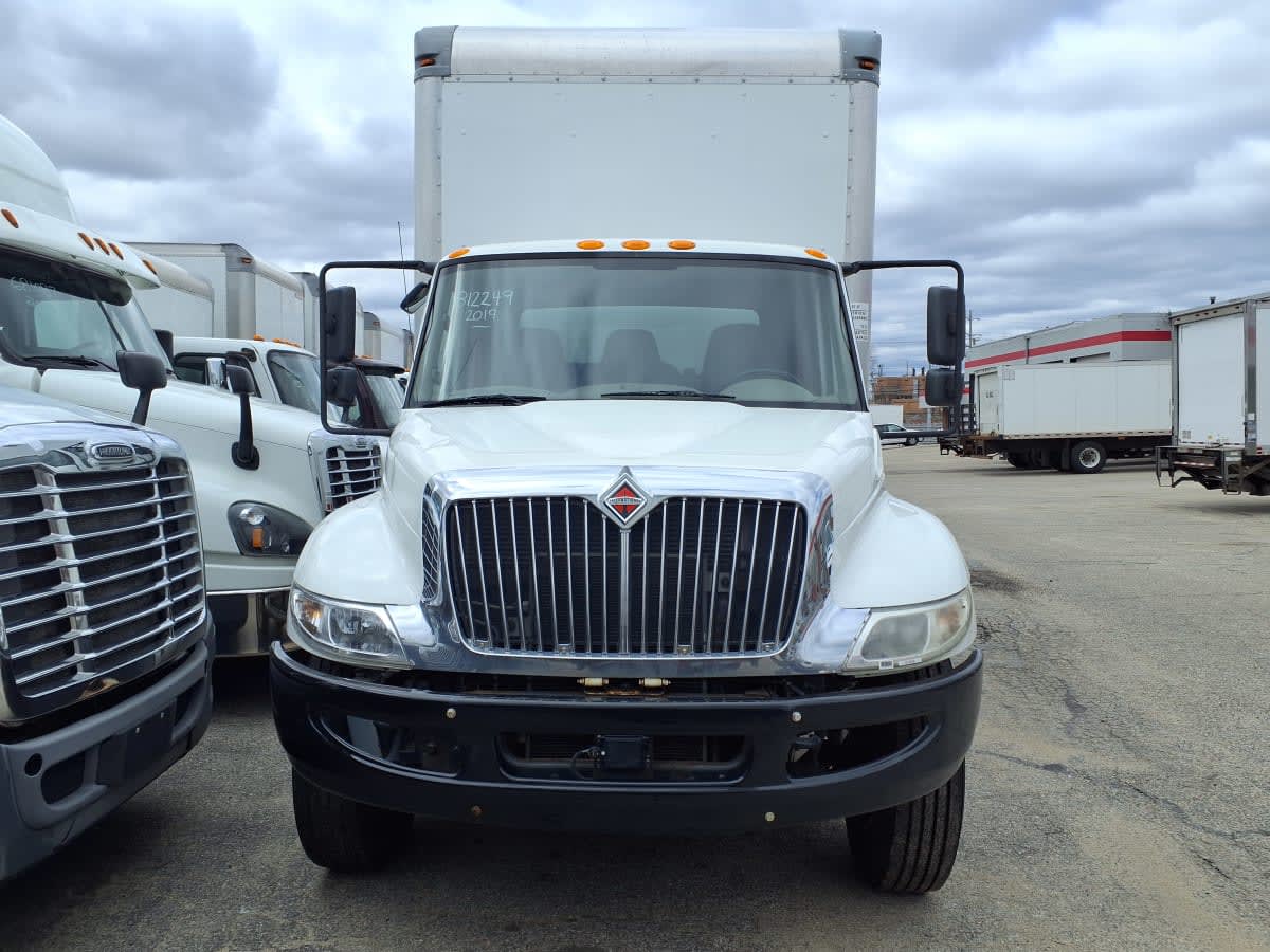 2019 Navistar International 4300 812249