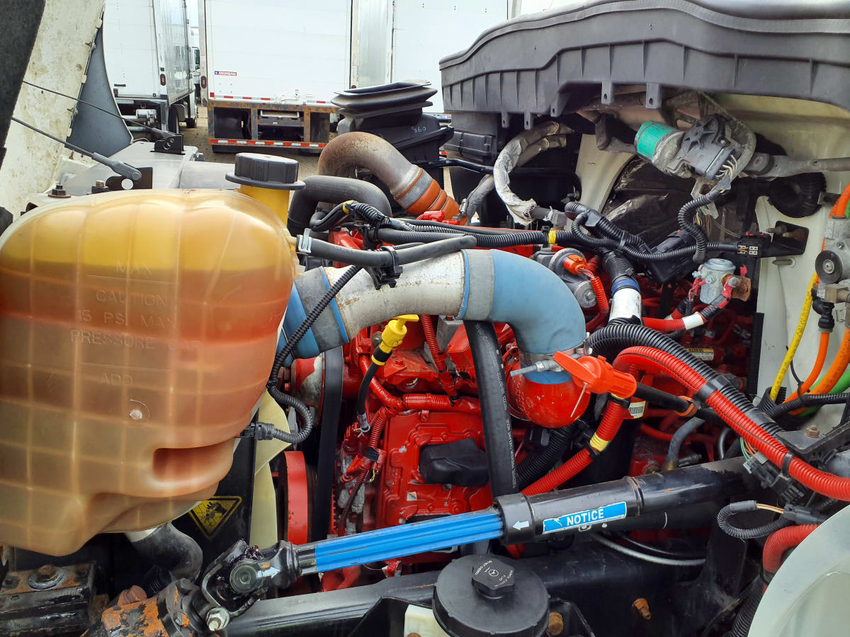 2019 Navistar International 4300 812278