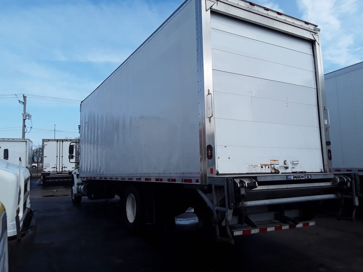 2019 Navistar International 4300 812283