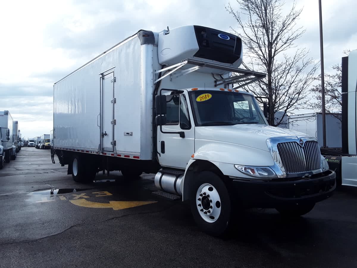 2019 Navistar International 4300 812283