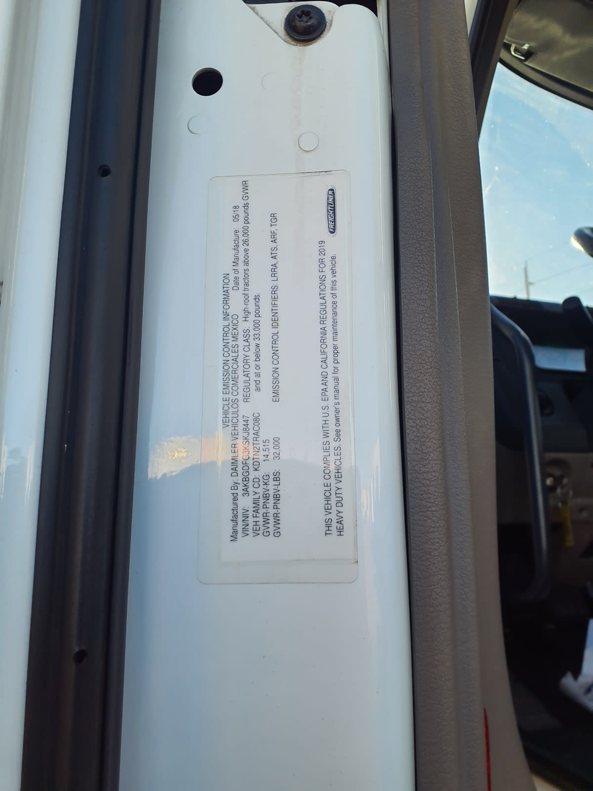 2019 Freightliner - image 12