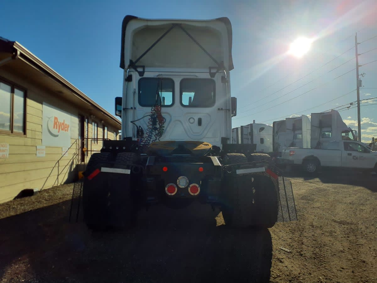 2019 Freightliner - image 5