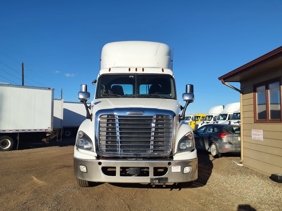 2019 Freightliner - image 2