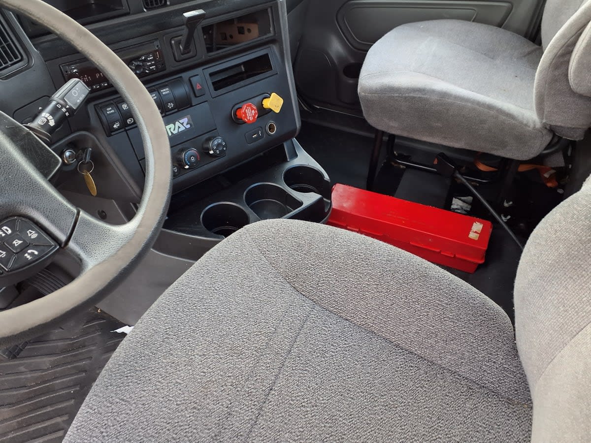 2018 Navistar International RH613 DAYCAB T/A 812351