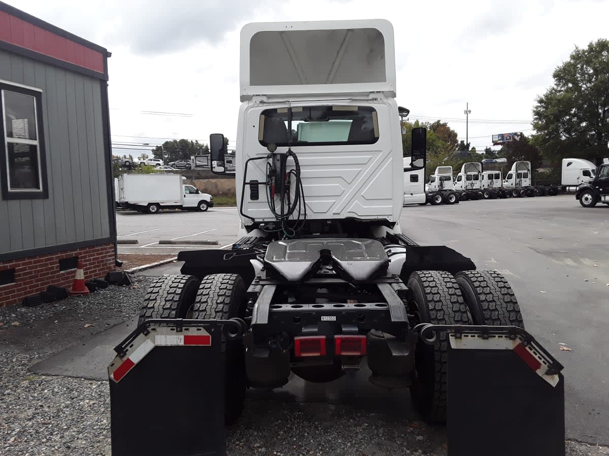2018 Navistar International RH613 DAYCAB T/A 812353