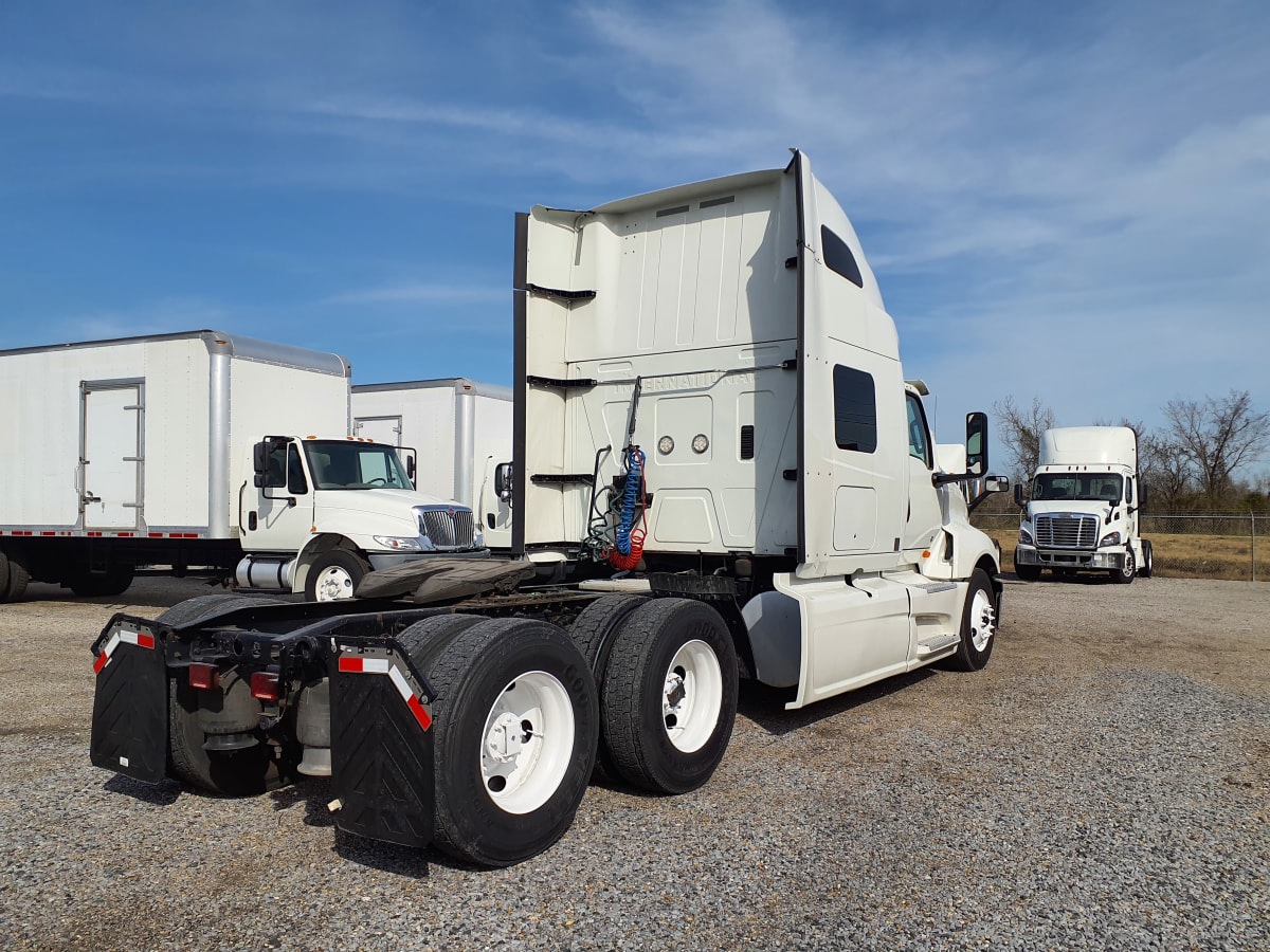 2019 Navistar International LT625 SLPR CAB 812404