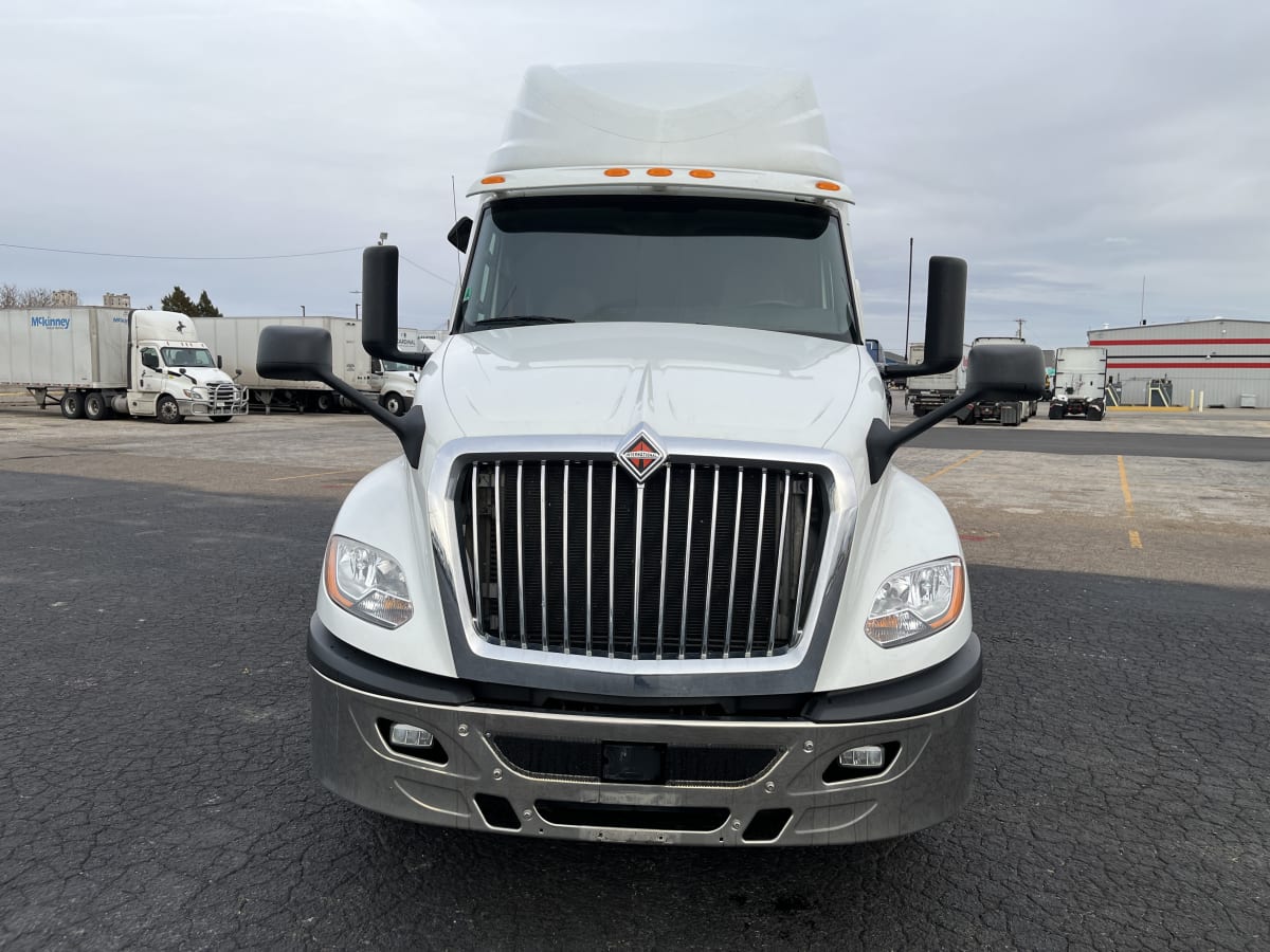 2019 Navistar International LT625 SLPR CAB 812410