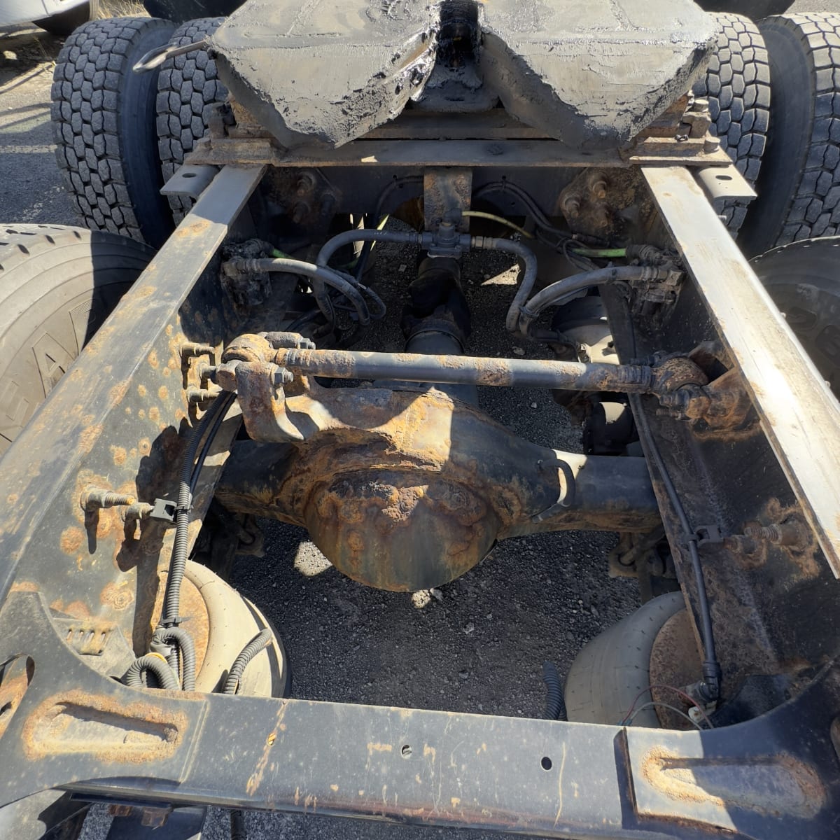 2019 Navistar International LT625 SLPR CAB 812427