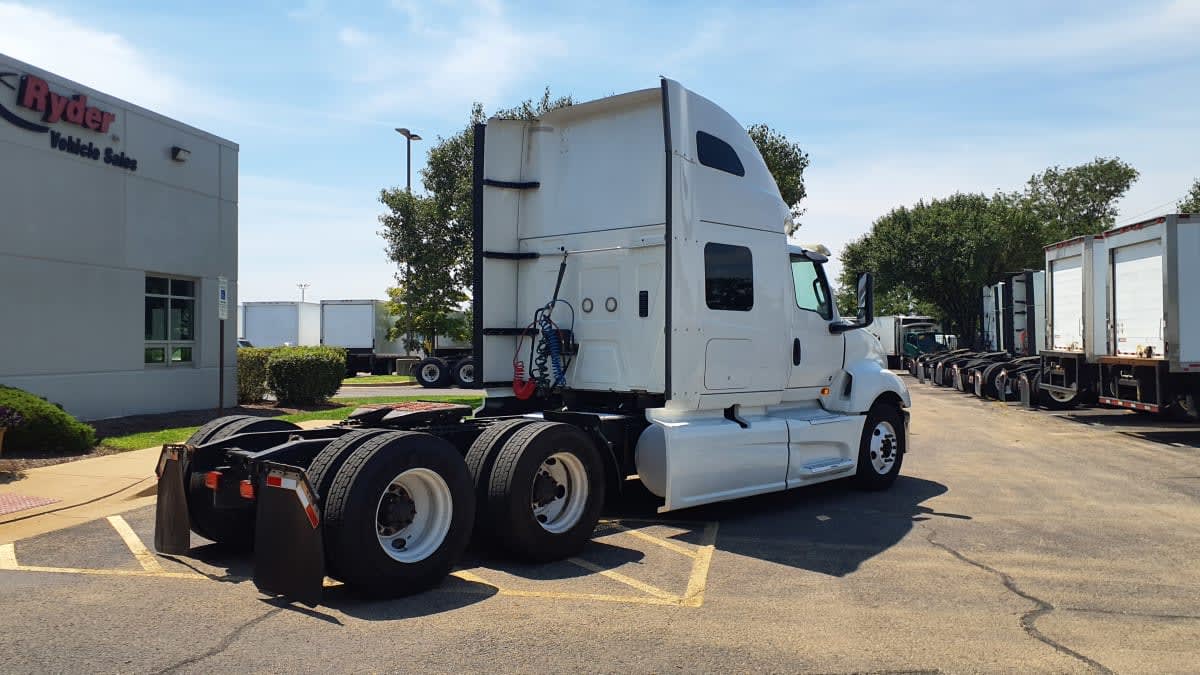 2019 International LT in Bolingbrook, IL — photo 4