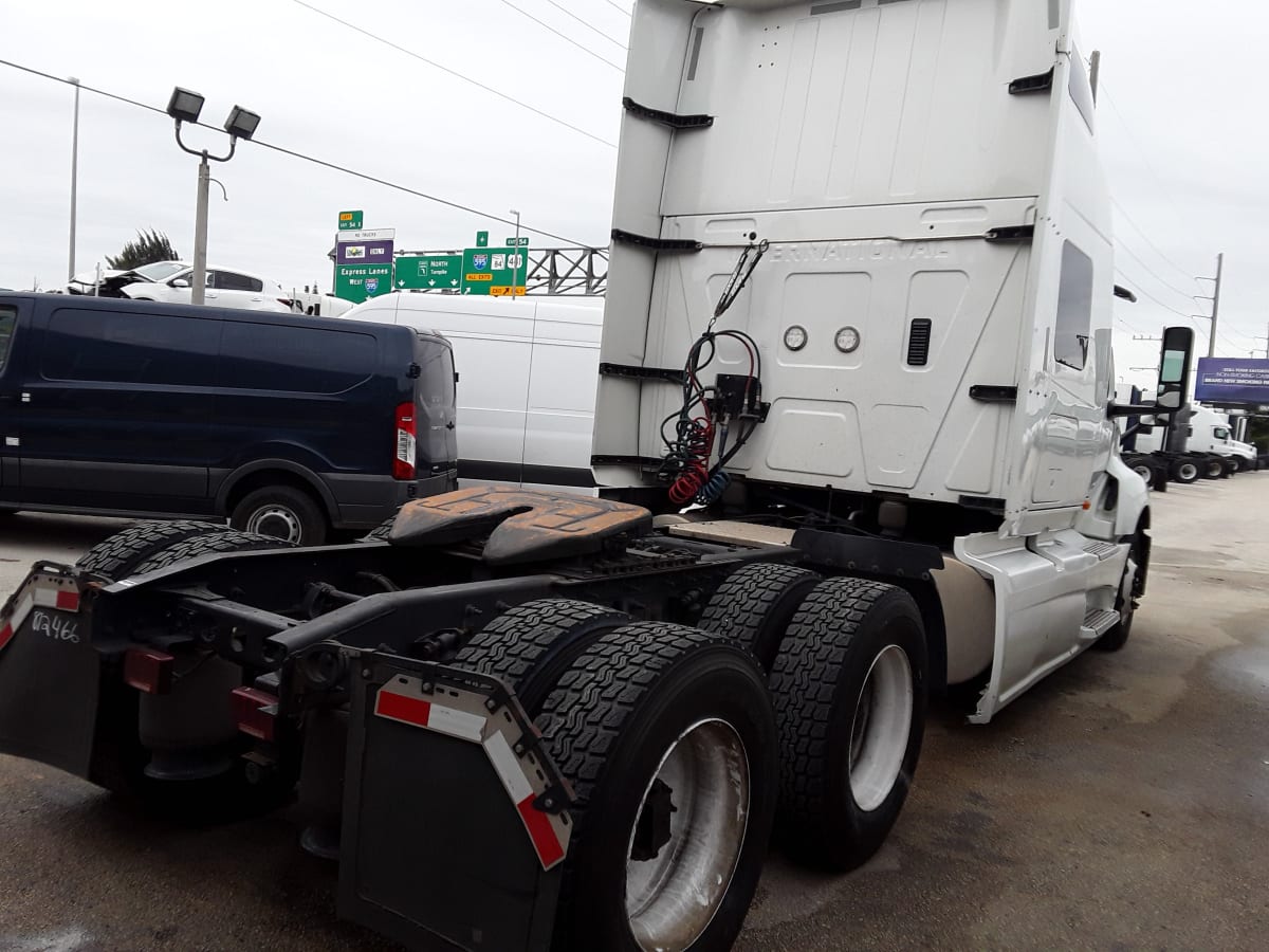 2019 Navistar International LT625 SLPR CAB 812466