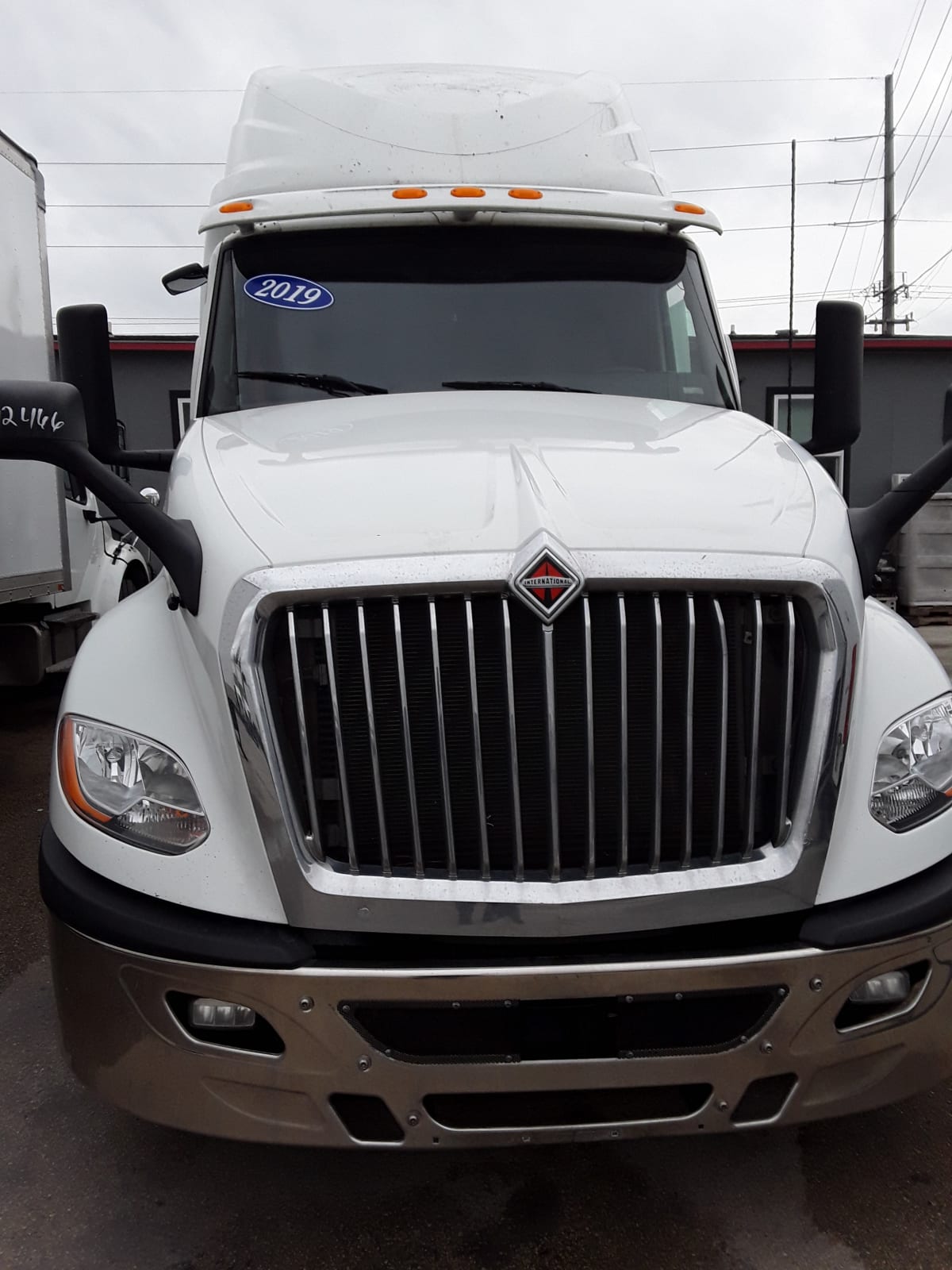 2019 Navistar International LT625 SLPR CAB 812466