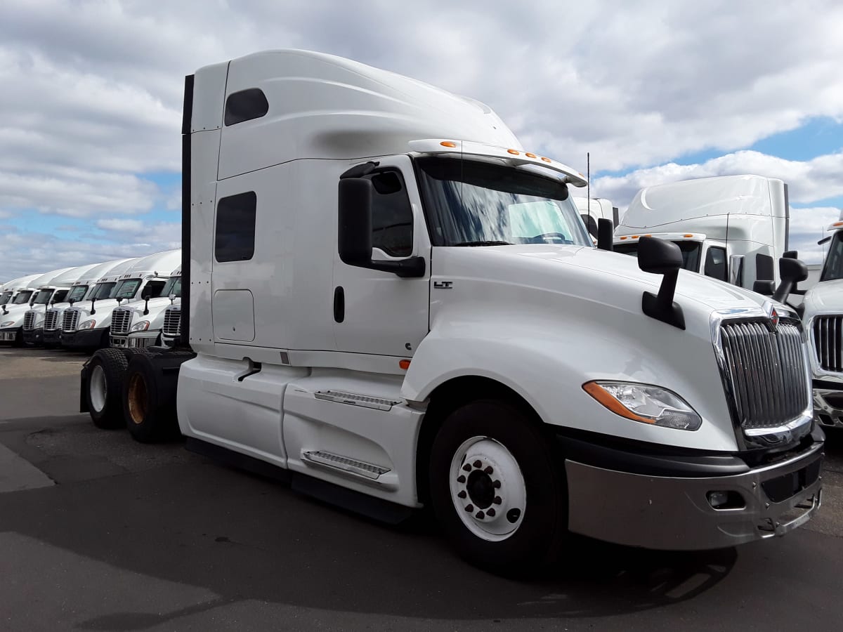 2019 Navistar International LT625 SLPR CAB 812483