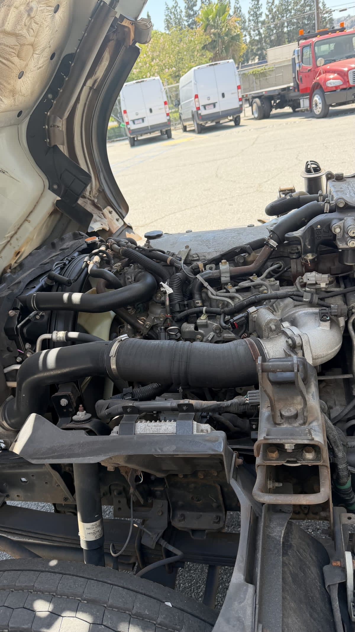 2018 Isuzu NPR 812545