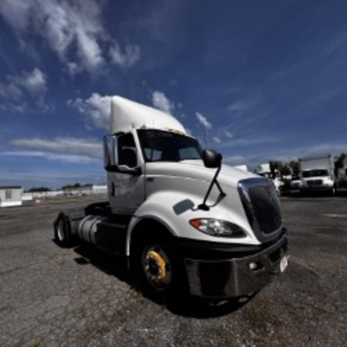 2019 NAVISTAR INTERNATIONAL RH613 DAYCAB S/A 812550