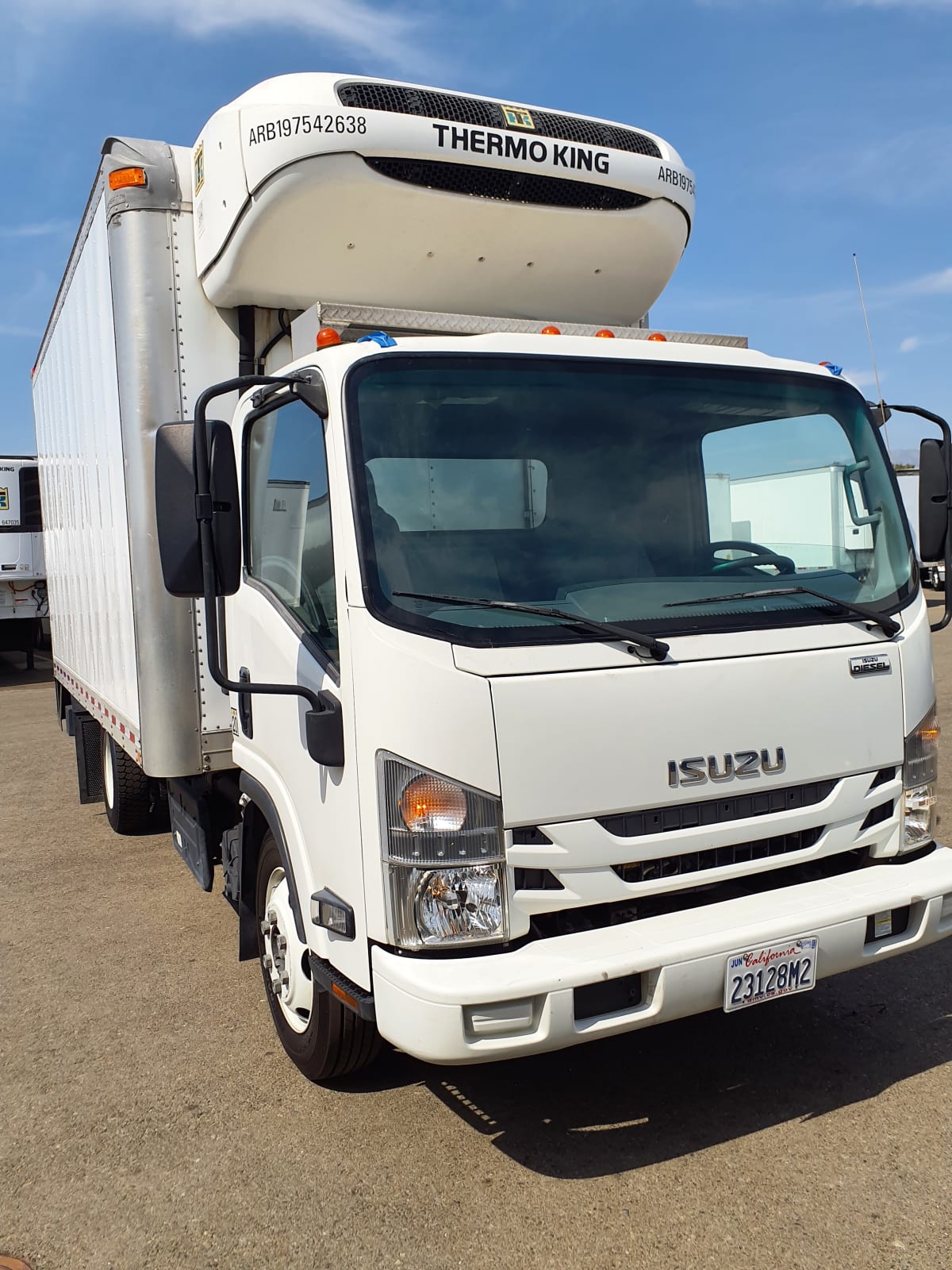 2018 Isuzu NPR 812574
