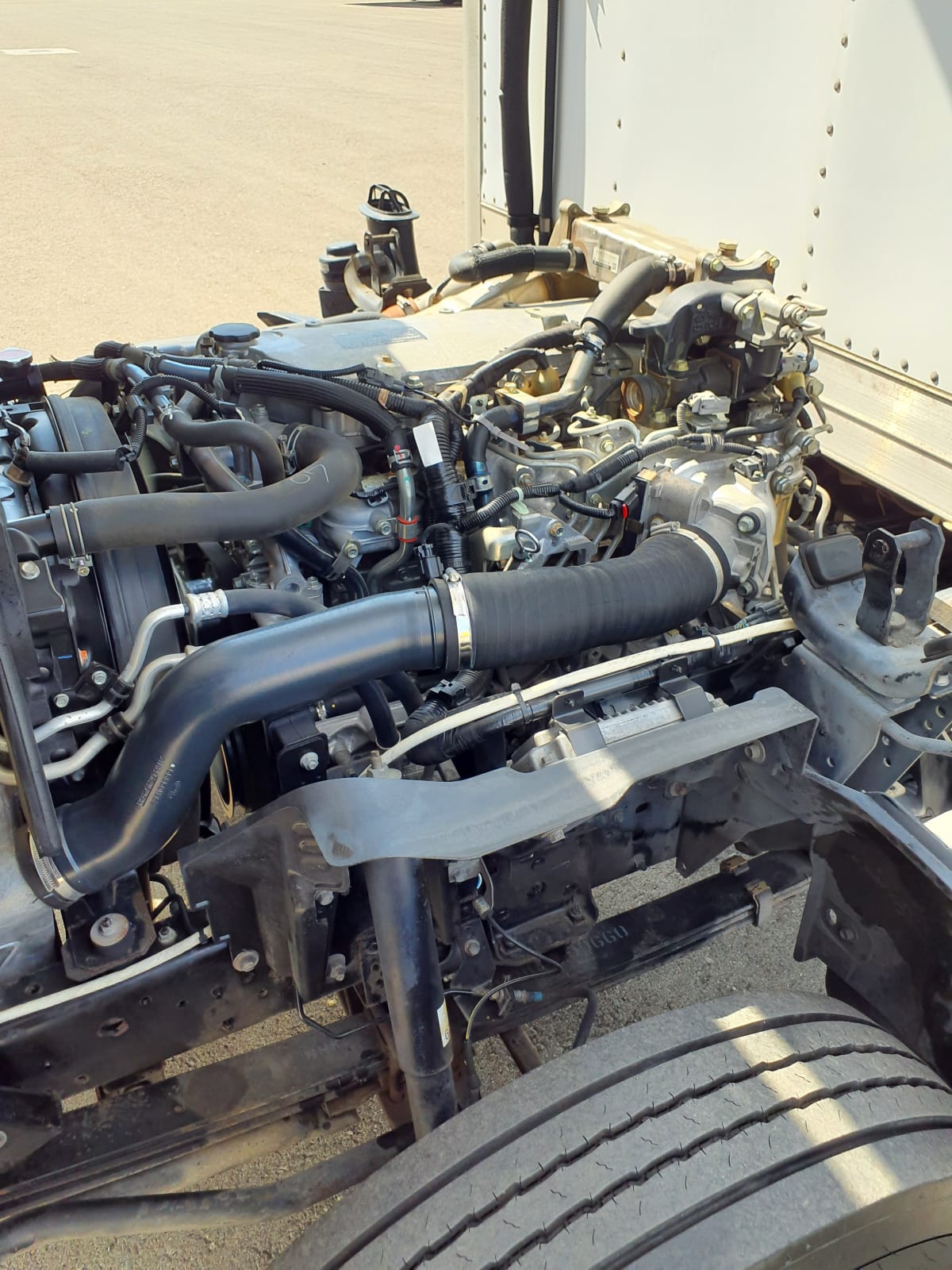 2018 Isuzu NPR 812574