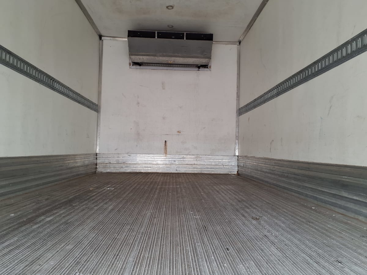 2018 Isuzu NPR 812589