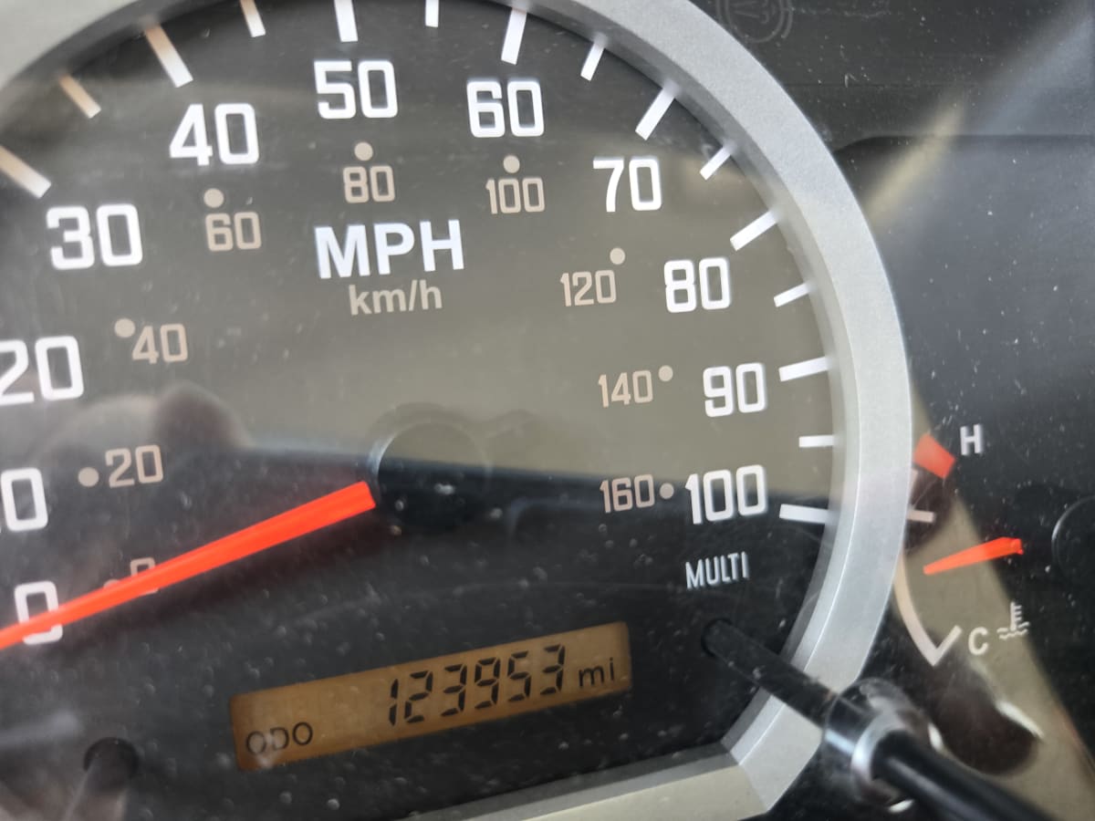 2018 Isuzu NPR 812614