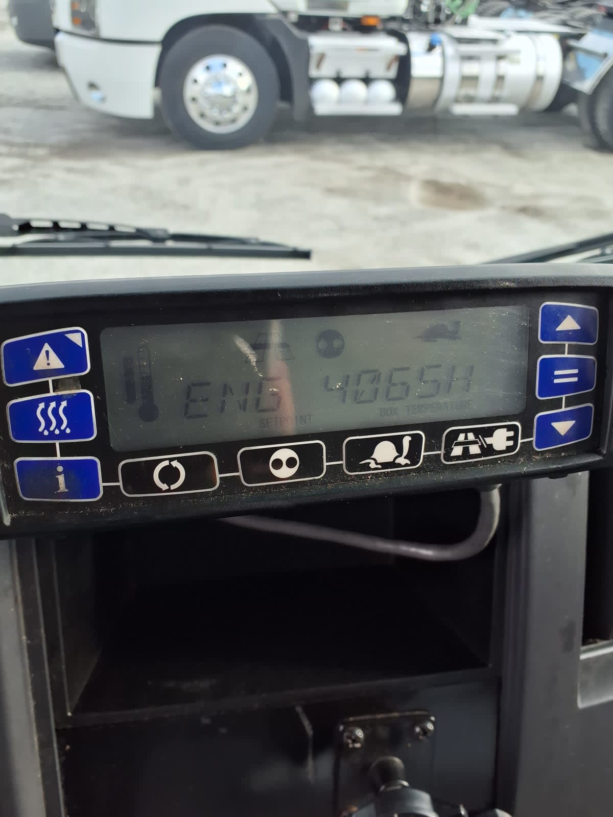 2019 Isuzu NPR 812620