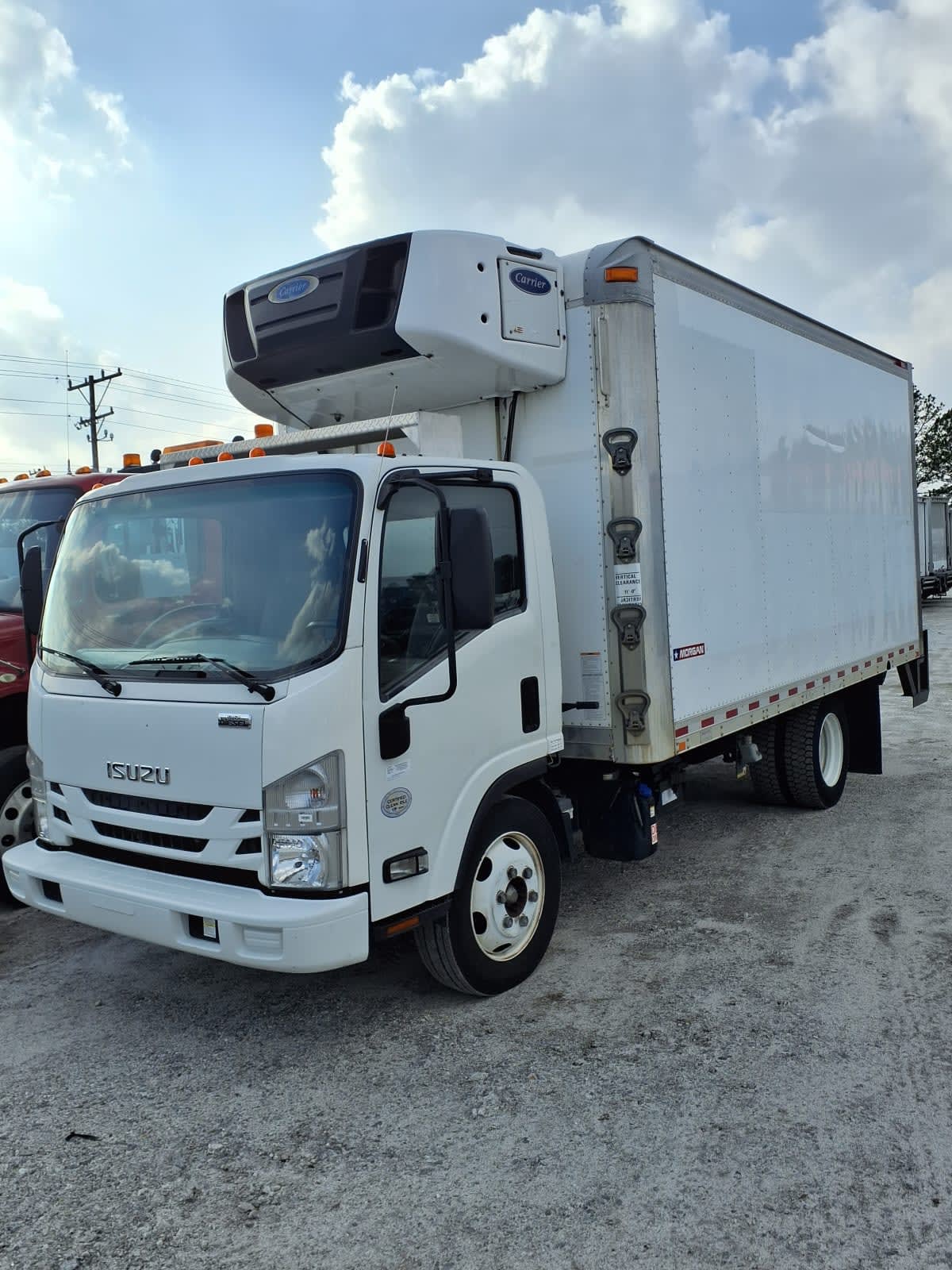 2019 Isuzu NPR 812620