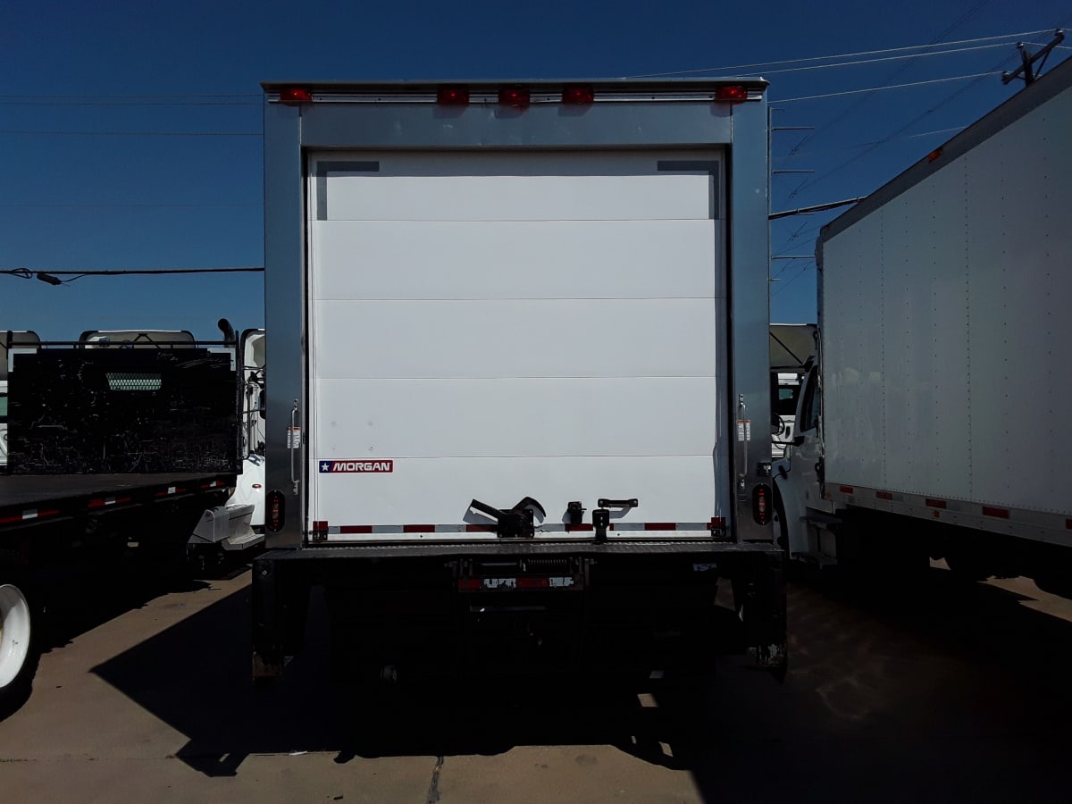 2018 Isuzu NPR 812631