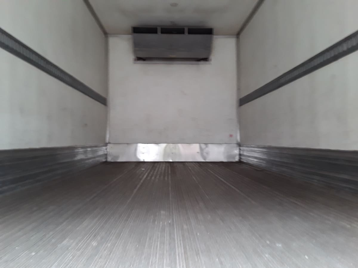 2018 Isuzu NPR 812685