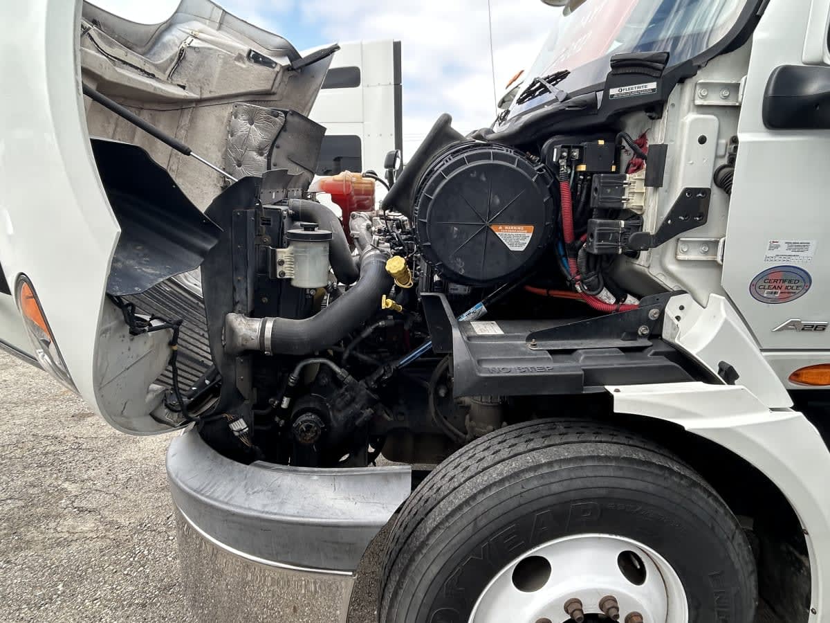 2019 Navistar International RH613 DAYCAB S/A 812698