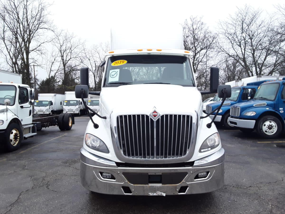 2019 Navistar International RH613 DAYCAB S/A 812741