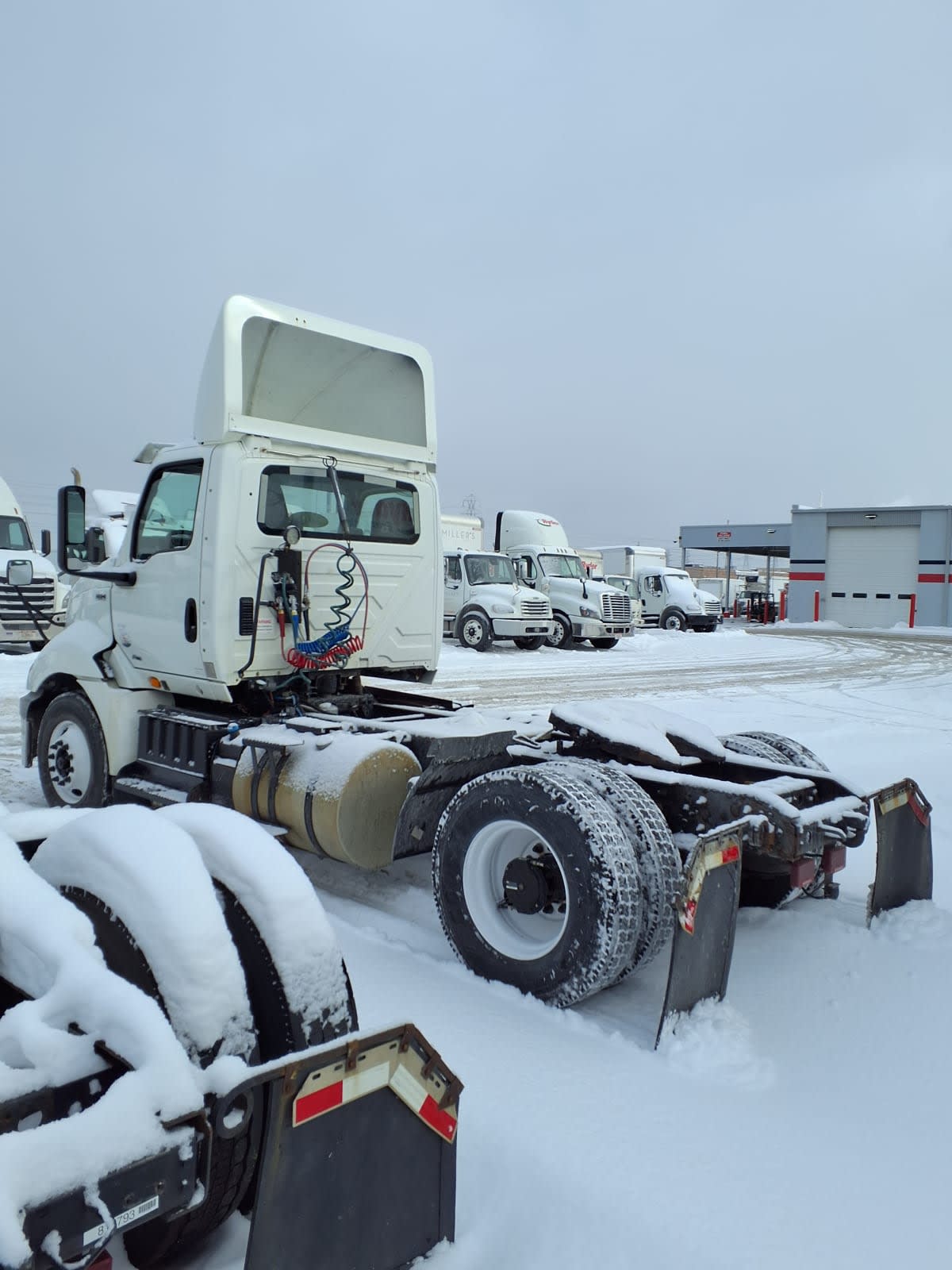 2019 Navistar International RH613 DAYCAB S/A 812757
